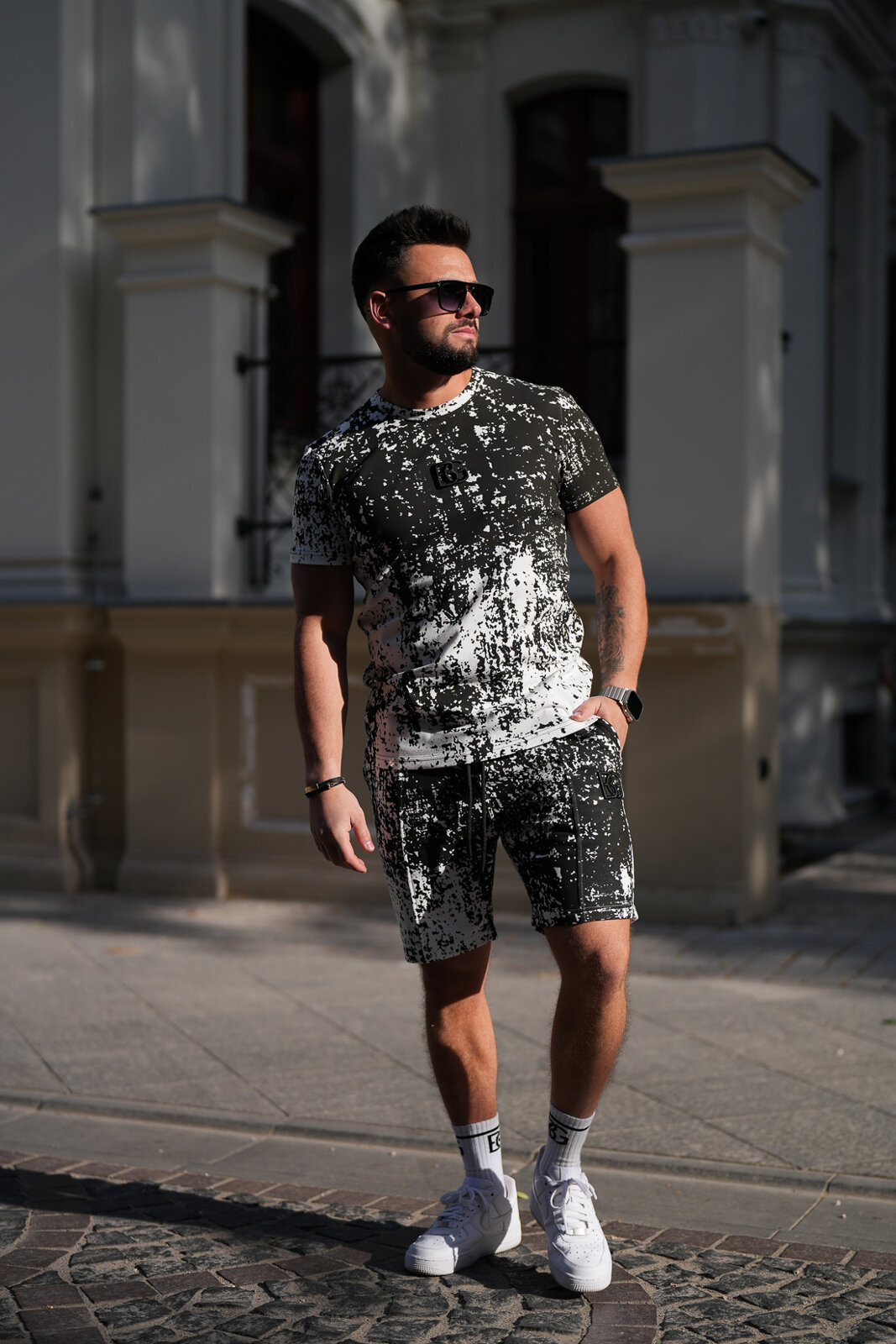 T-SHIRT BG AVATAR | CZARNY